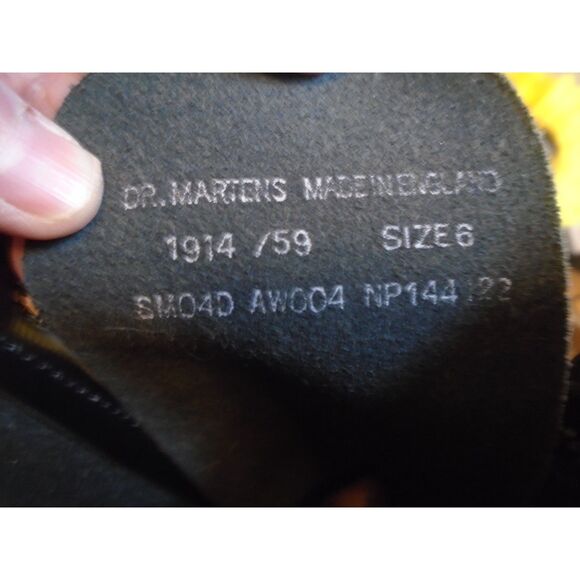 Dr Martens 1914 vintage black 14 eye boots UK6 / US Mens 7 US womens 8 England - Picture 11 of 11